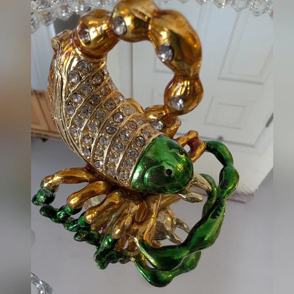 Scorpion Tchotchke Jewelry Trinket Box NIB